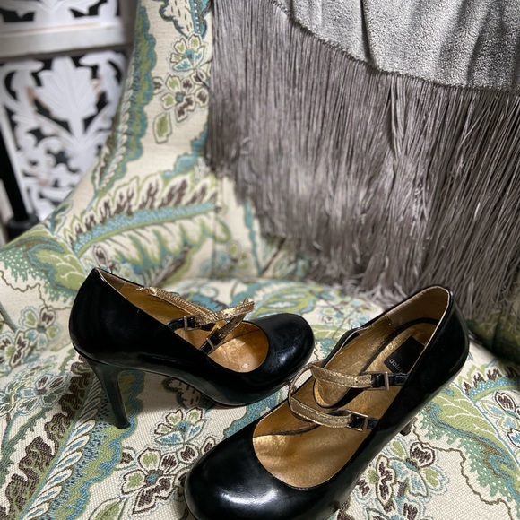 Patient leather Mary Janes - Picture 3 of 5